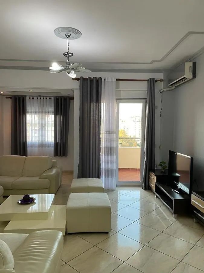 Rooftop Apartament Alexandria Vlorë 0*,